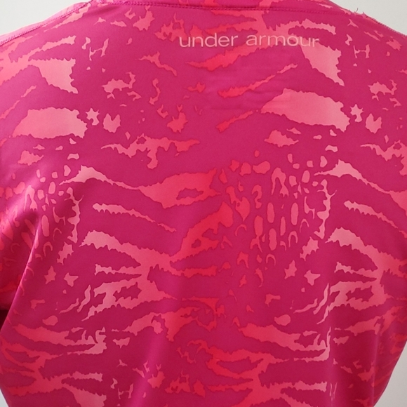Under Armour fitted medium heat gear T - Picture 4 of 5